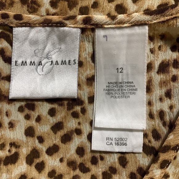 3/$28❤️EMMA&JAMES animal print V-neck long sleeve top size 12 - Picture 7 of 7